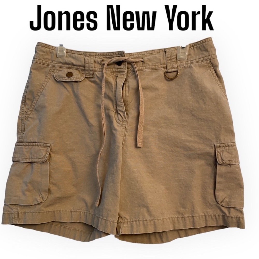 Jones New York Sport High waisted khaki Cotton Cargo Shorts 10